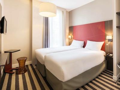 ایبیز استیلز نانتز سنتر پلاس گراسلین