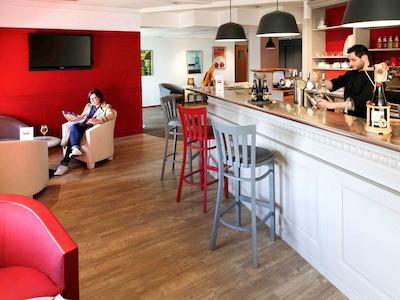 هتل ایبیز نانتز لا بیوجویر پارک اکسپو