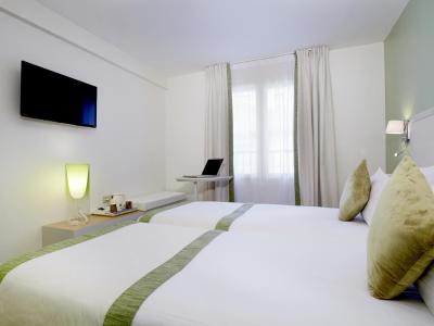 هتل کریاد پاریس 18-پورت د سلیگنانکورت-مونمارتر