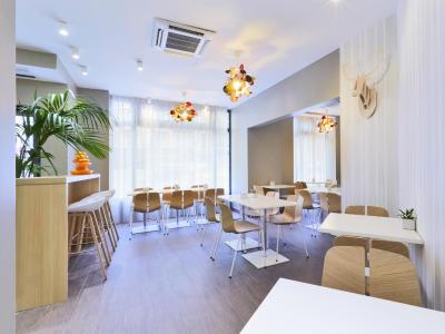 هتل کریاد پاریس 18-پورت د سلیگنانکورت-مونمارتر