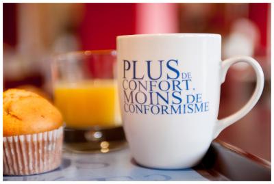 هتل کریاد پاریس 18-پورت د سلیگنانکورت-مونمارتر