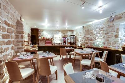 هتل د بلوون پاریس