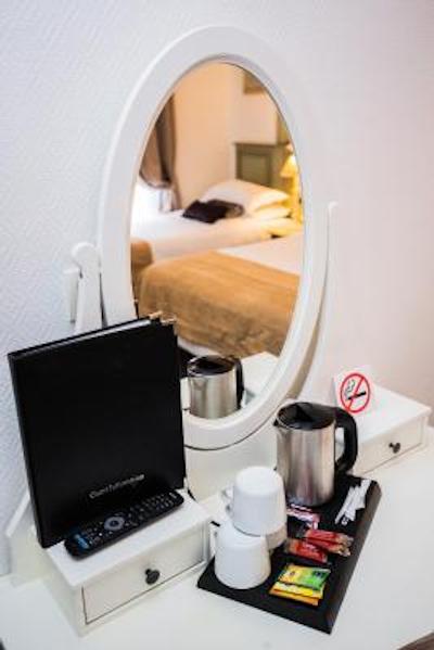 هتل د بلوون پاریس