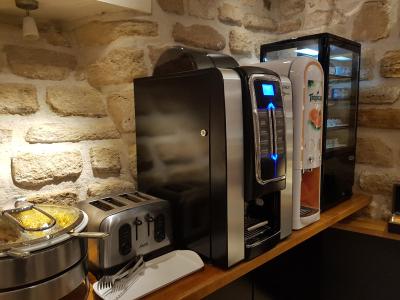 هتل د بلوون پاریس