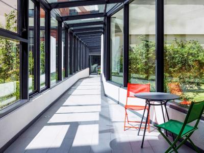 ایبیز استیلز پاریز پرت درلینز