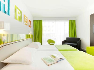 ایبیز استیلز پاریز پرت درلینز