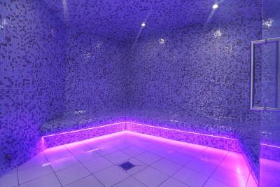 لز جاردینز د مادمویسل