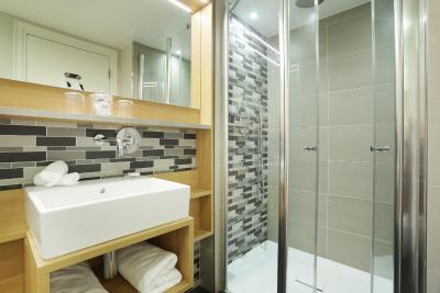 لز جاردینز د مادمویسل