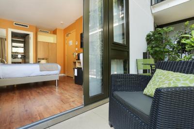 لز جاردینز د مادمویسل