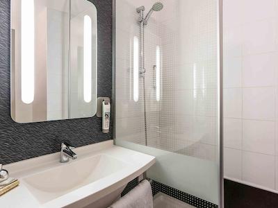 هتل ایبیز دنن اویان