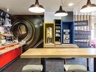 هتل ایبیز دنن اویان