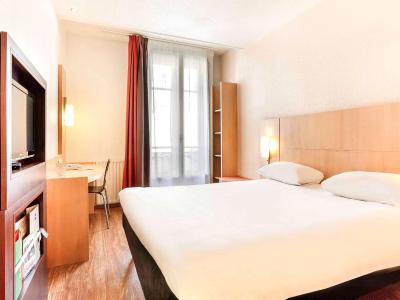 هتل ایبیز تولوس گار ماتابیاو