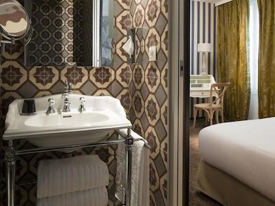 هتل لانتوین