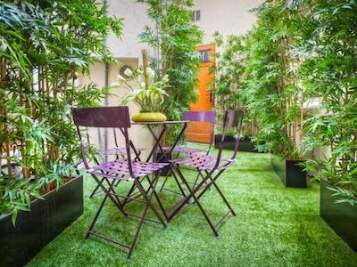 فرانس آلبین