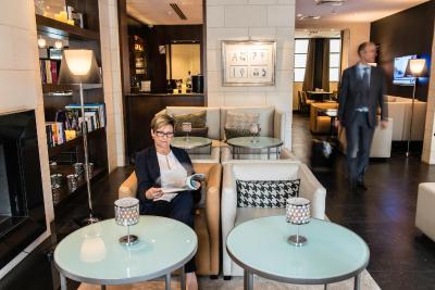 مرکور پاریس سنت لازار مونسو