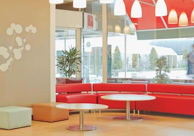 هتل آیبیس پاریس 17 کلیشی-باتینولز