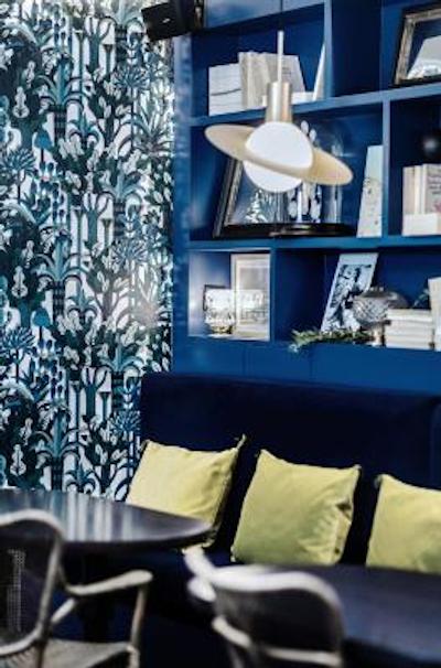 هاندسُم بای الگانشیا