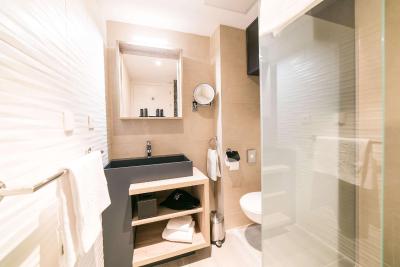 کوالیتی هتل تولوس سنتر