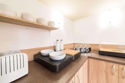 کوالیتی هتل تولوس سنتر