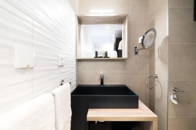 کوالیتی هتل تولوس سنتر