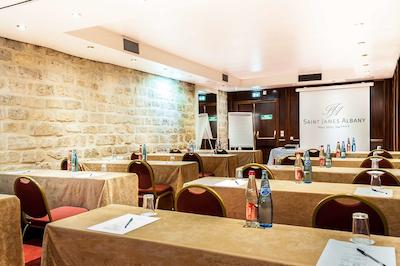 سنت جیمز آلبانی پاریس هتل اسپا