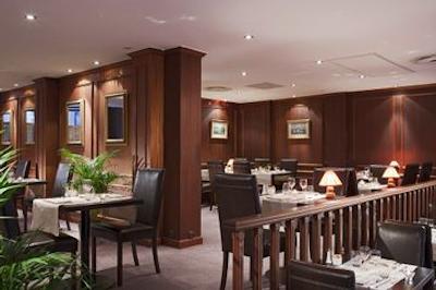 سنت جیمز آلبانی پاریس هتل اسپا