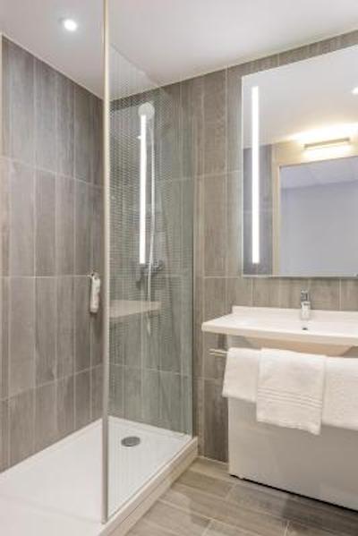 هتل ایبیز تولوس ونیورسیت