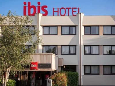 هتل ایبیز تولوس ونیورسیت