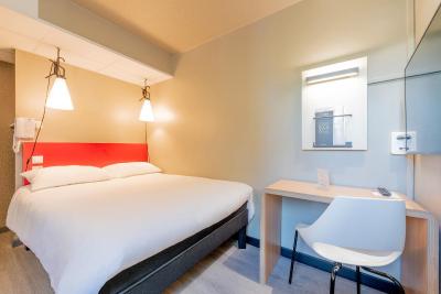 هتل ایبیز تولوس ونیورسیت