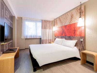 هتل ایبیز تولوس ونیورسیت