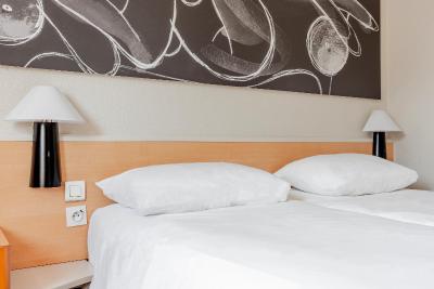 هتل ایبیز تولوس ونیورسیت