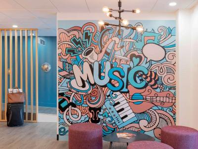 هتل ایبیز تولوس ونیورسیت