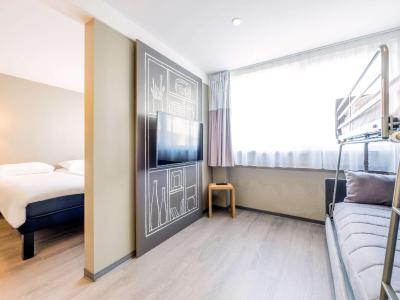 هتل ایبیز تولوس ونیورسیت