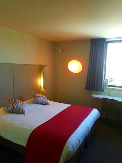 کمپانیل تولوس سود-بالما-سیت د لسپاس