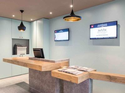 هتل ایبیز پاریز پر لاچیس