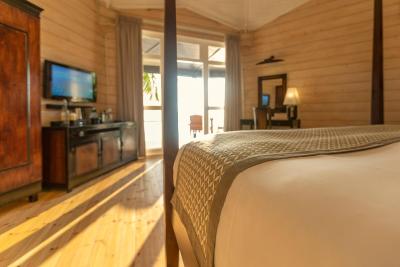 کماندو آیلند ریزورت اند اسپا