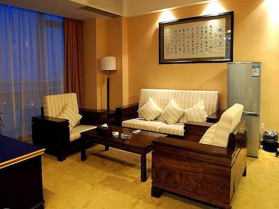 جولی پلازا اینترنشنال هتل