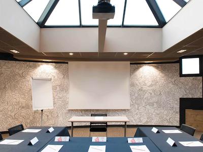 هتل ایبیز والنس سود