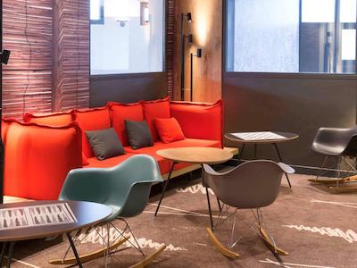 هتل ایبیز والنس سود