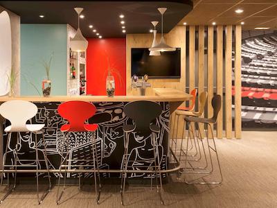 هتل ایبیز والنس سود