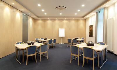 لیوینگ هتل ویسنسی