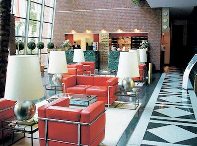 لیوینگ هتل ویسنسی