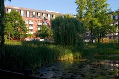 لیوینگ هتل ویسنسی