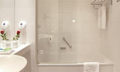 لیوینگ هتل ویسنسی