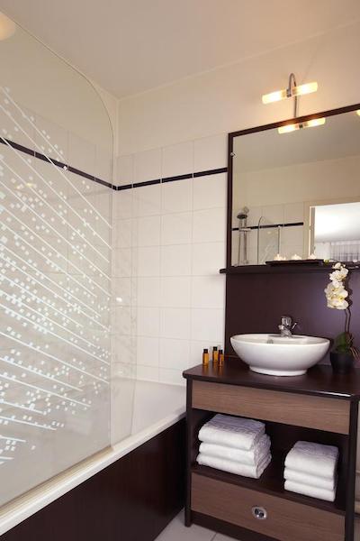 اپارات سیتی پاریس کلیشی مایری