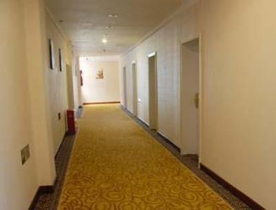 سوپر 8 بیجینگ شیجینگشان جیو جیو یوان