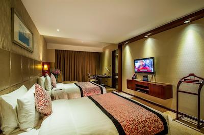 کرون پلازا بیجینگ جونگوانکن