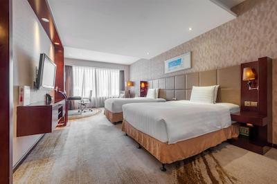 کرون پلازا بیجینگ جونگوانکن