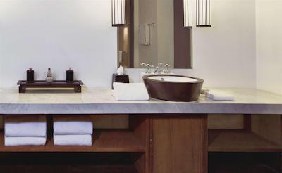 امان ات سامر پالاس