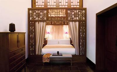 امان ات سامر پالاس